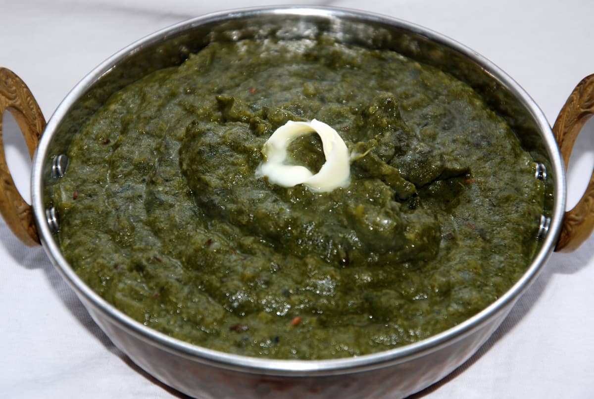 Sarson da Saag with Makki di Roti